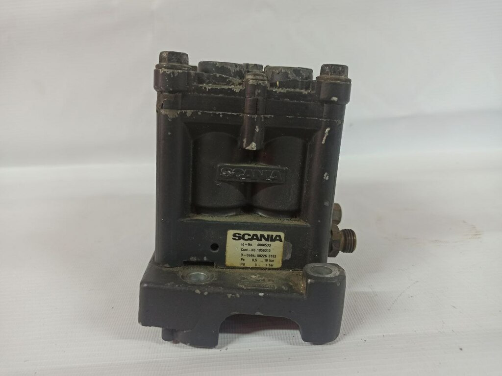 клапан системы egr DT1211 б/у \ сломана фишка - 1